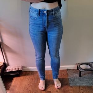 American Eagle hi-rise jeggings